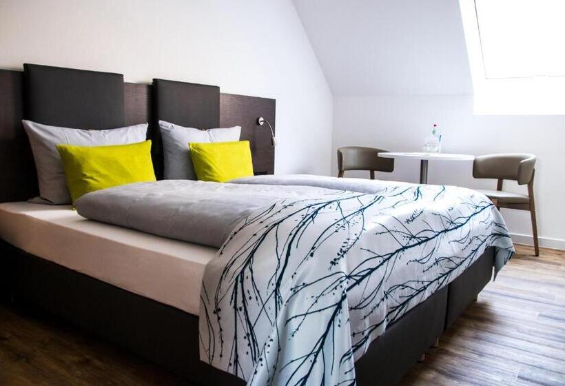 غرفة قياسية, Pension Engelkeller