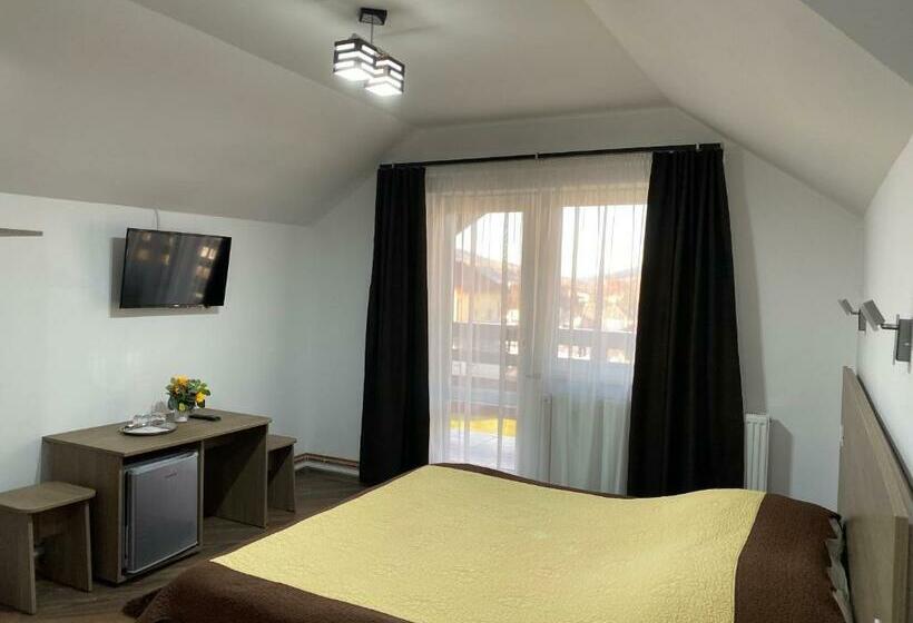 Номер Superior, Pensiunea Casa Alexandra