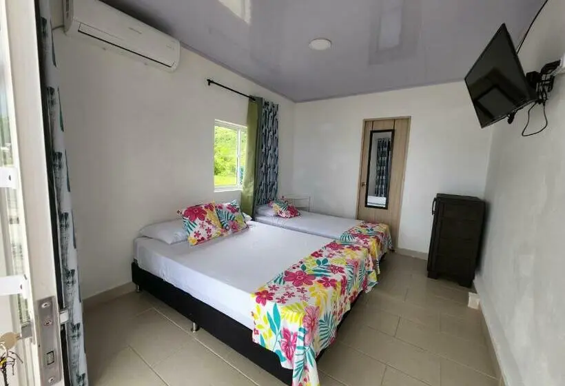 Triple Room Sea View, Posada Old Town Bay
