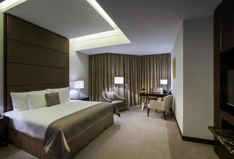 スタンダードスタジオ, Bab Al Qasr Residence