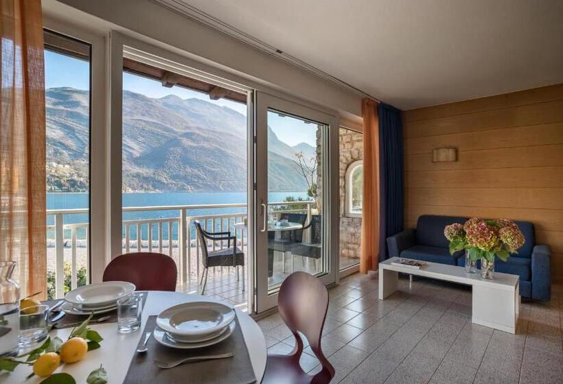 דירת קומפורט חדר שינה 1, Casa Toblini Al Lago On The Beach