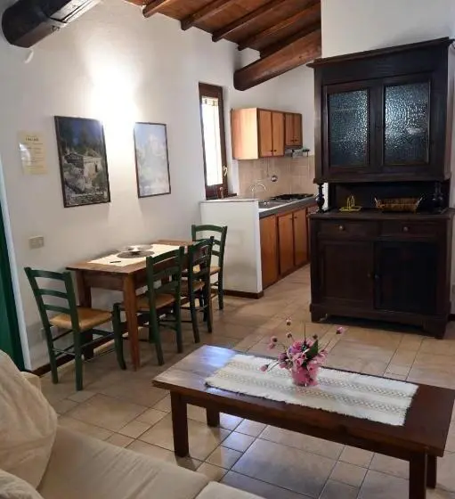 スタンダードスタジオ, Agriturismo I Due Casali
