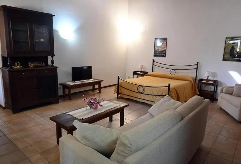 スタンダードスタジオ, Agriturismo I Due Casali