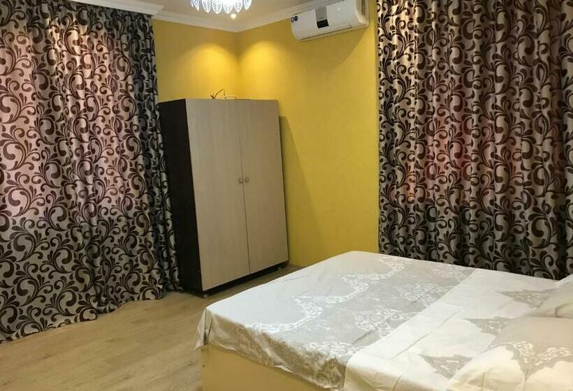 اتاق استاندارد با بالکن, Guest House Kobuleti