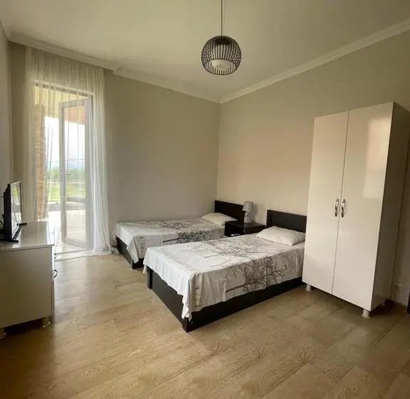 اتاق استاندارد با بالکن, Guest House Kobuleti