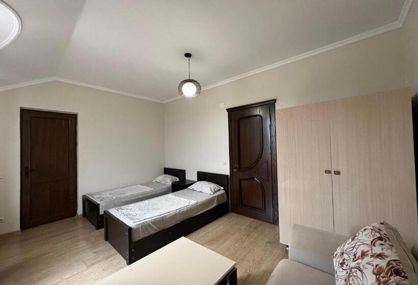 اتاق استاندارد, Guest House Kobuleti