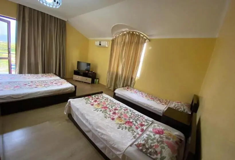 اتاق استاندارد چهار تخته, Guest House Kobuleti