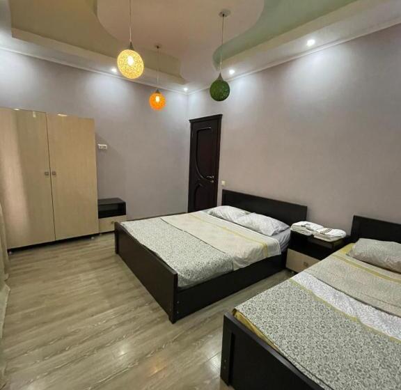 اتاق راحتی سه تخته, Guest House Kobuleti