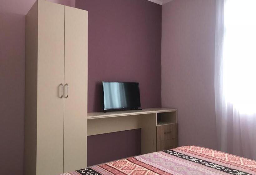 آپارتمان 2 خوابه, Guest House Kobuleti