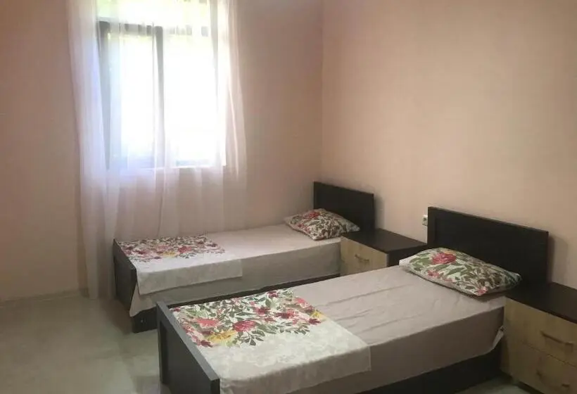 آپارتمان 2 خوابه, Guest House Kobuleti