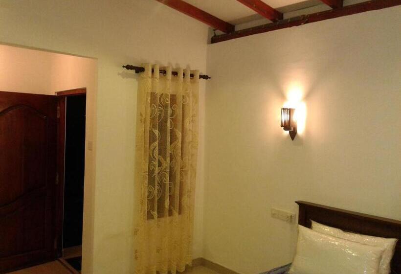 Номер Deluxe с Балконом, Kaween Homestay