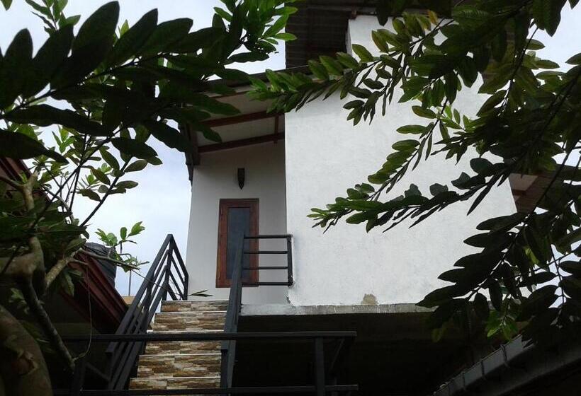 Номер Deluxe с Балконом, Kaween Homestay