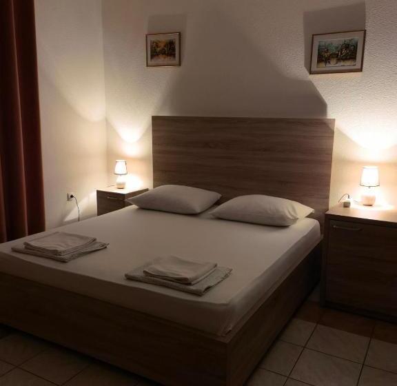 اتاق استاندارد, Lovely Bosnian Home