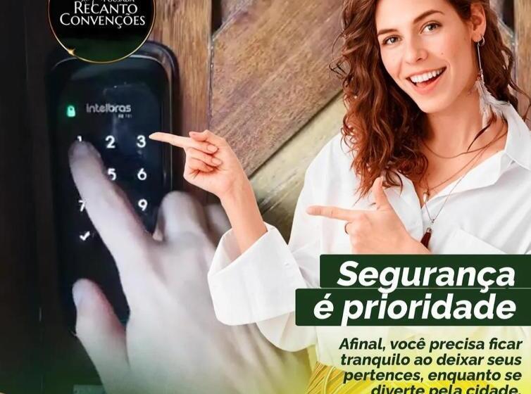 Четырехместный Номер Economy, Recanto Convenções