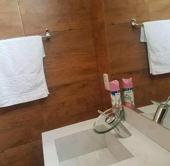 3 Bett Economy Zimmer, Recanto Convenções