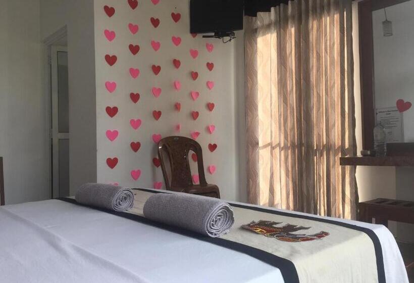 标准间带山景, Shani Residence Kandy