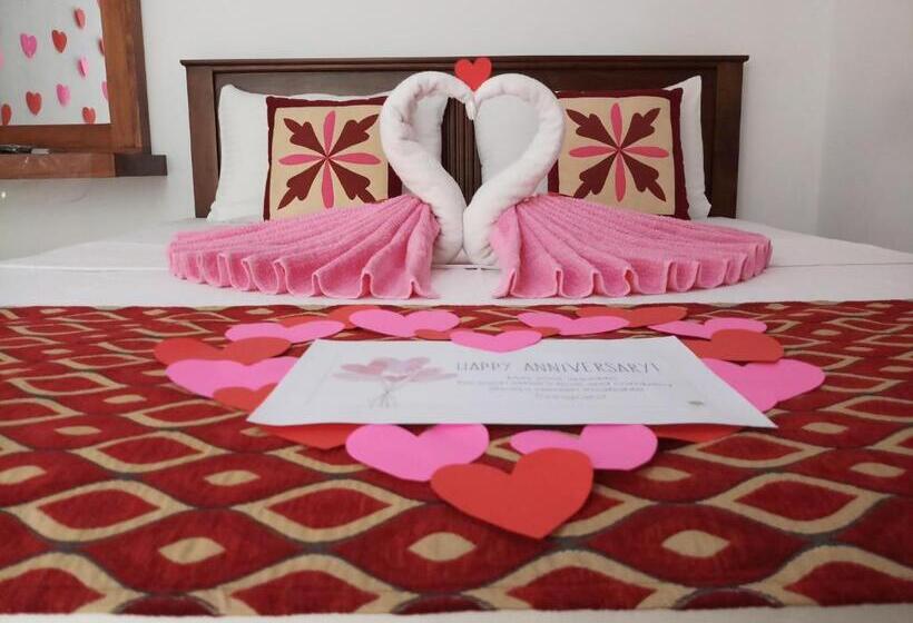 标准间带阳台, Shani Residence Kandy