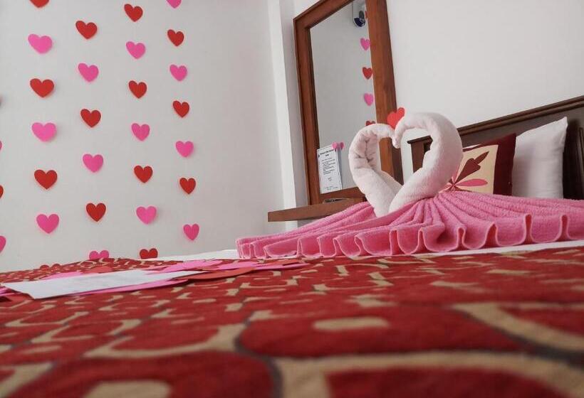 标准间带阳台, Shani Residence Kandy