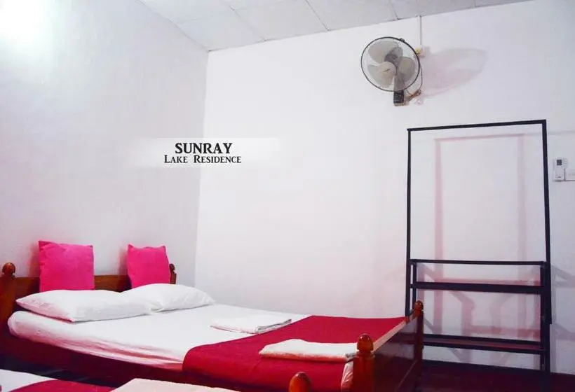 スタンダードトリプルルーム, Sunray Lake Residence