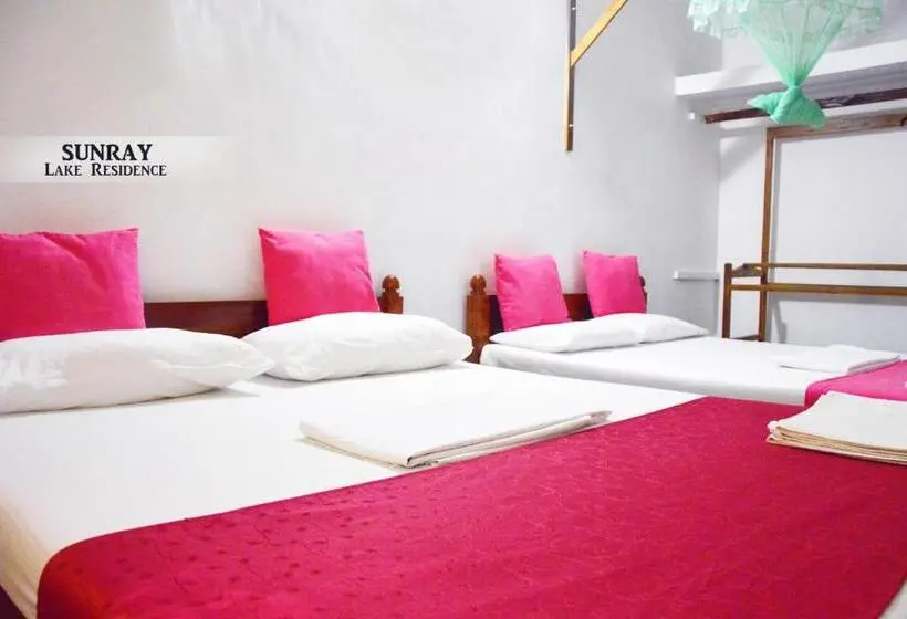 ファミリールーム, Sunray Lake Residence