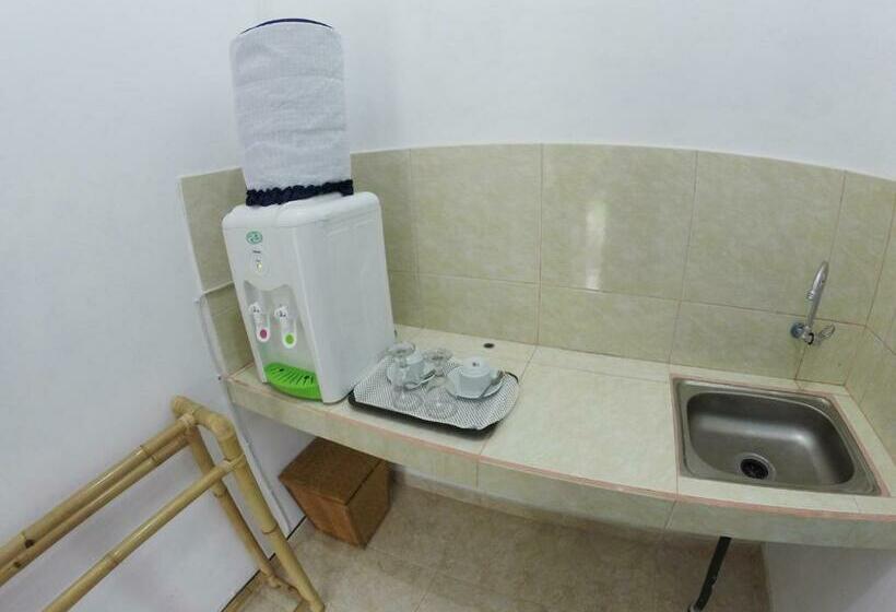 Номер Стандарт, Uluwatu Made Guesthouse