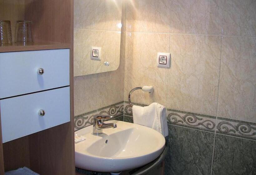 شقة غرفتين, Apartahotel Los Hermanos