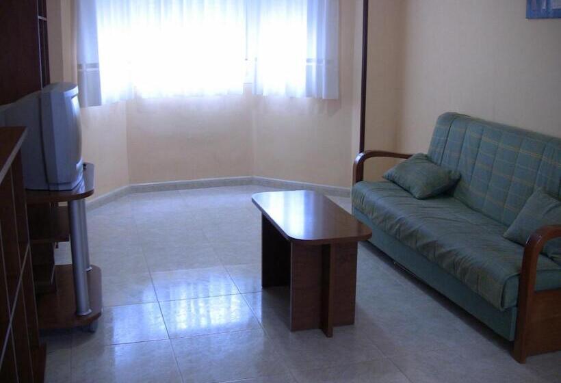 شقة غرفتين, Apartahotel Los Hermanos