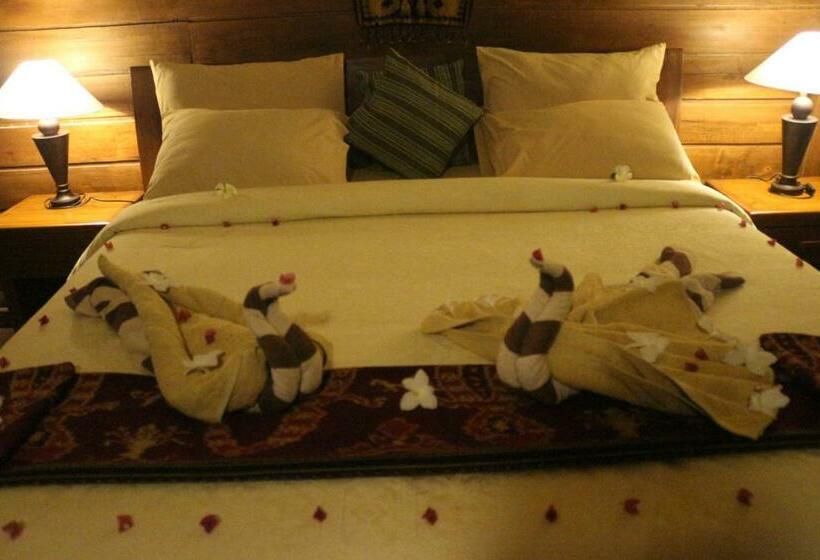 Bungalow Superior, Gili Lumbung Bungalow