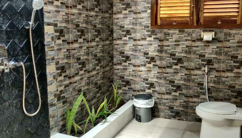 Bungalow Superior, Gili Lumbung Bungalow