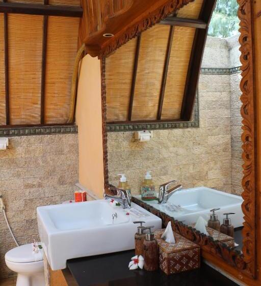 Bungalow Superior, Gili Lumbung Bungalow