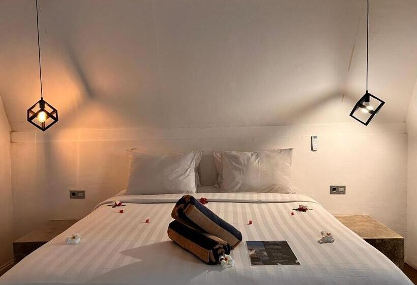 Bungalow Superior, Gili Lumbung Bungalow