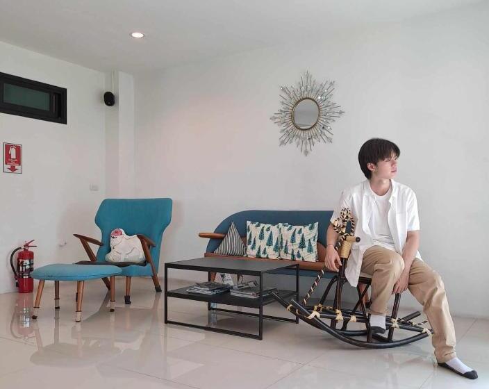 标准间带阳台, Jamjuree Home At Udonthani