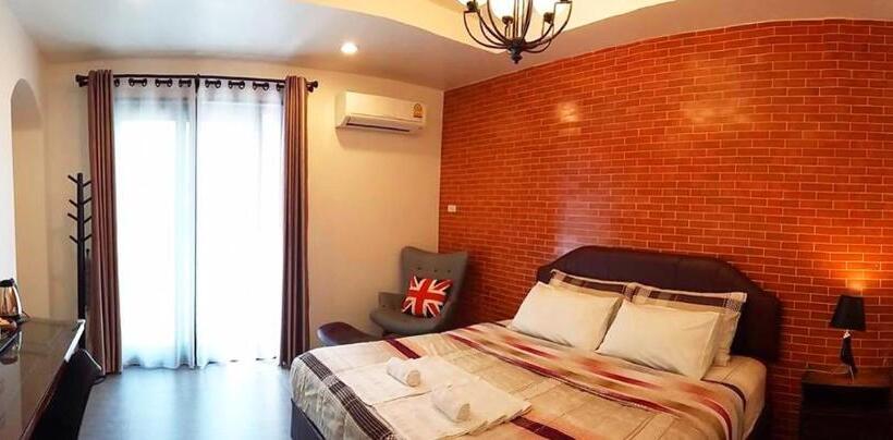 バルコニー付きスタンダードルーム, Jamjuree Home At Udonthani