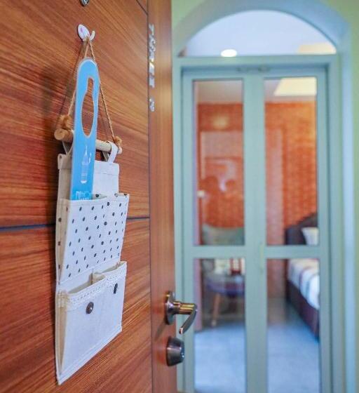 标准间带阳台, Jamjuree Home At Udonthani