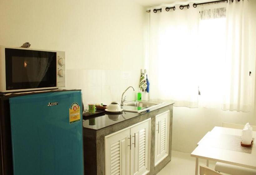 家庭工作室, Jamjuree Home At Udonthani