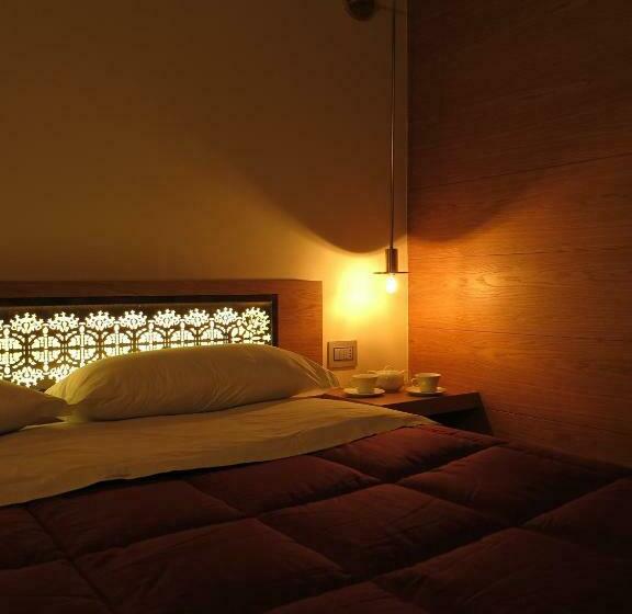 スタンダードルーム, Mario's Garni