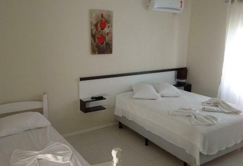 اتاق استاندارد سه نفره, Pousada Mar Azul