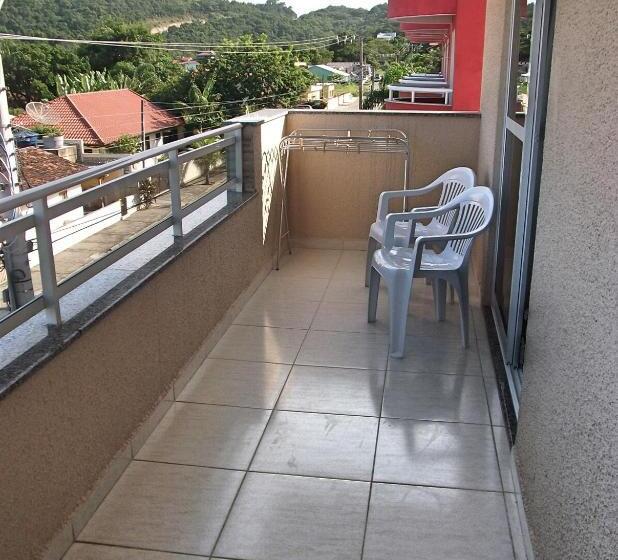 اتاق استاندارد چهارنفره با بالکن, Pousada Mar Azul