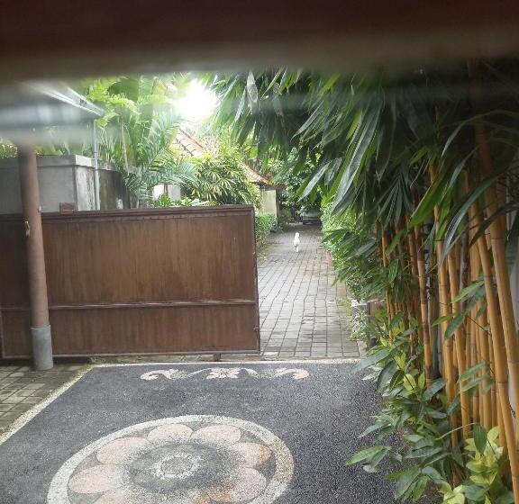 וילה עם חדר שינה אחד ובריכת שחיה, Villa Mudha 3 Sanur