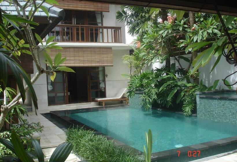 וילה עם חדר שינה אחד ובריכת שחיה, Villa Mudha 3 Sanur