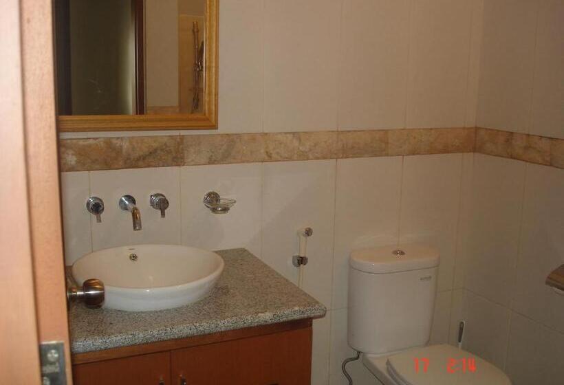 וילה עם חדר שינה אחד ובריכת שחיה, Villa Mudha 3 Sanur