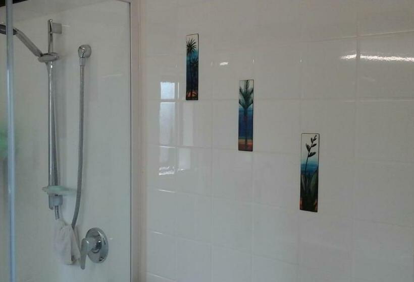 חדר דלוקס, Al And Rosies B+b