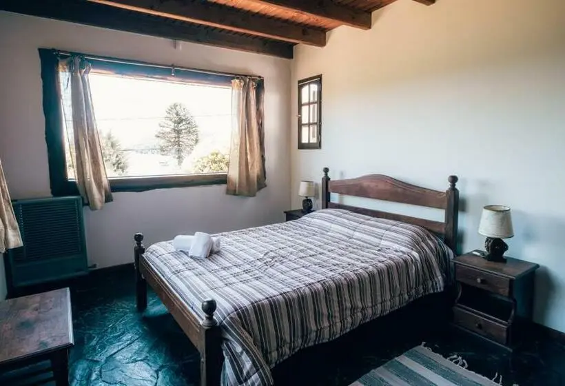 バス共有のスタンダードルーム, Bonita Lake House   Hostel & Bungalows