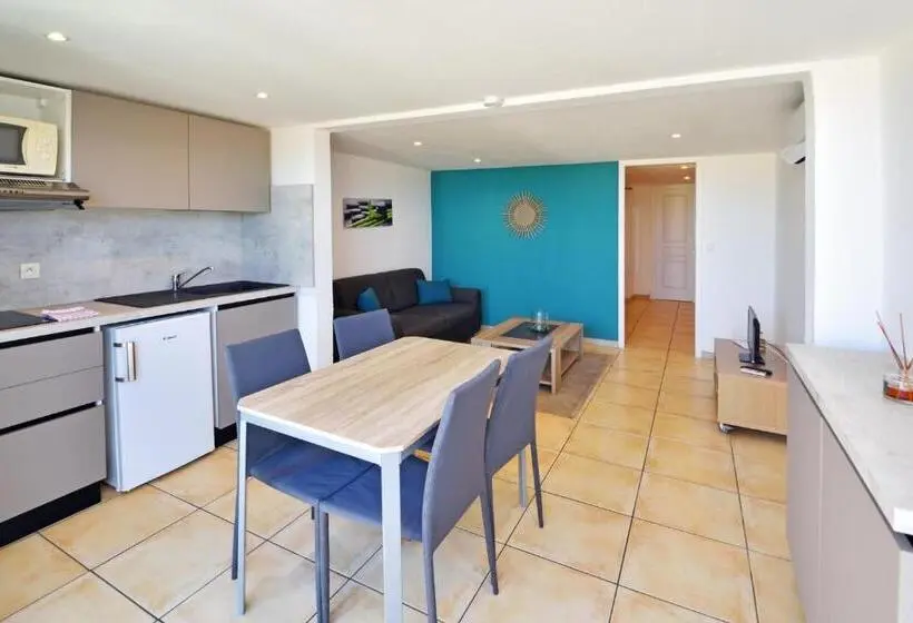 استودیوی سوپریور, Calvi Appart Hôtel