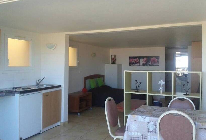 标准工作室, Calvi Appart Hôtel