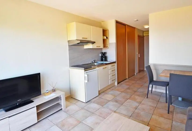 آپارتمان 1 خوابه با چشم‌انداز دریا, Calvi Appart Hôtel
