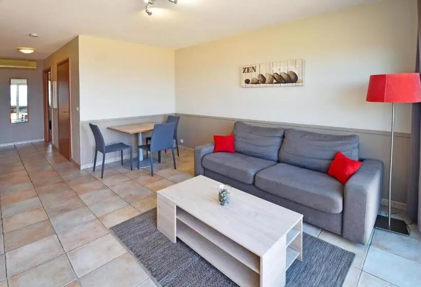 آپارتمان 1 خوابه با چشم‌انداز دریا, Calvi Appart Hôtel