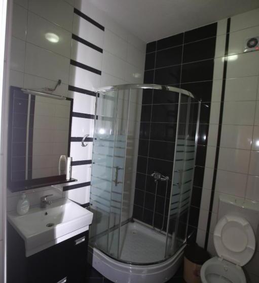 اتاق خانوادگی, Venisi