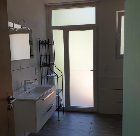 침실 1개 발코니 아파트, Weingut Haxel