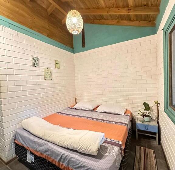 베이직 3인 룸, Praia Do Rosa Hostel